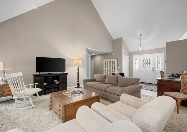 Photo 3 of Sale Pending at 1084 Larkspur Ln #1084, Darien, IL 60561 | MLS# 12729386 | Listing updated on 2026-10-08