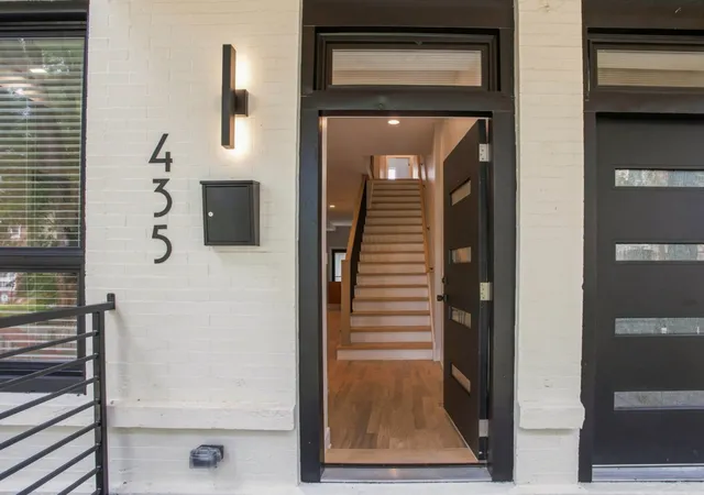 Photo 2 of Single family home for sale at 435 E 46th Place, Chicago, IL 60653 | MLS# 12729460 | Listing updated on 2026-08-25