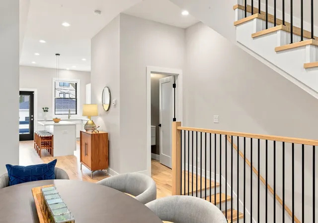 Photo 4 of Single family home for sale at 435 E 46th Place, Chicago, IL 60653 | MLS# 12729460 | Listing updated on 2026-08-25