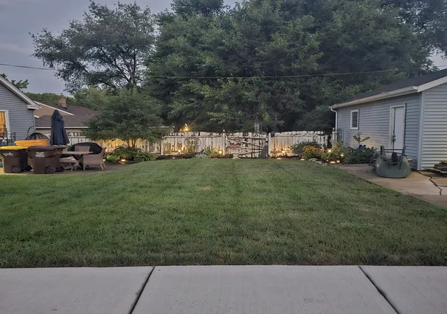 4th image of 1501 Victoria Ave, Rockford, IL 61102 | MLS# 12729488