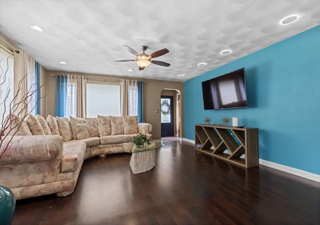 5th image of 1501 Victoria Ave, Rockford, IL 61102 | MLS# 12729488