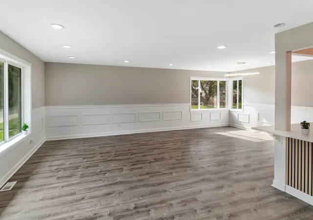 4th image of 1554 Idlewild Ln, Homewood, IL 60430 | MLS# 12729607