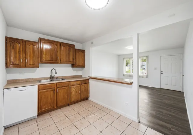 Photo 3 of Single family home for sale at 2123 N Mcaree Rd, Waukegan, IL 60087 | MLS# 12729612 | Listing updated on 2026-10-03