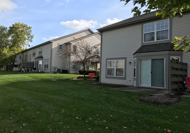22nd image of 2320 College Green Dr, Elgin, IL 60123 | MLS# 12729868