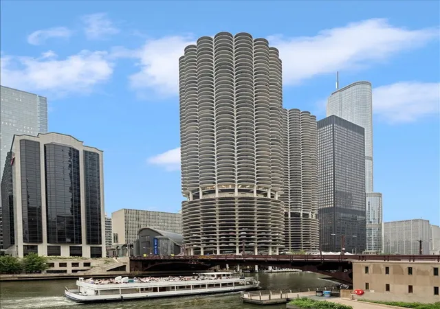 Photo 1 of Condo for sale at 300 N State St #3206, Chicago, IL 60654 | MLS# 12729933 | Listing updated on 2026-08-25