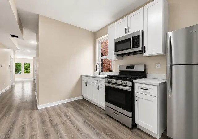 Listing Photo 4 - Condo for sale in building located at 8151 S Ada St, Chicago, IL 60620