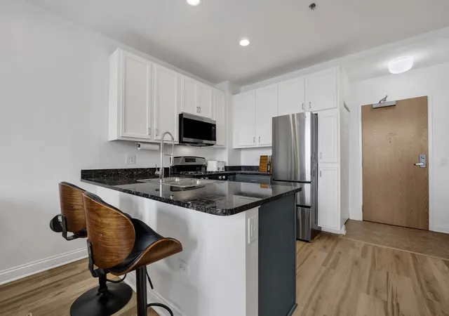 Photo 2 of Condo for sale at 8 W Monroe St #2001, Chicago, IL 60603 | MLS# 12729975 | Listing updated on 2026-09-02