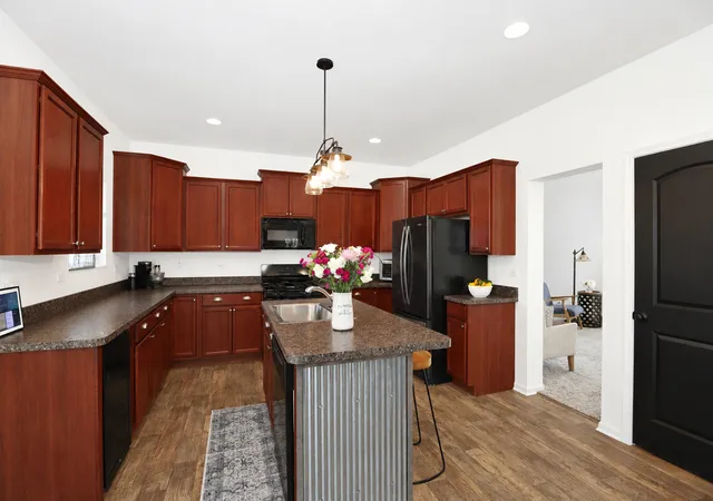 5th image of 1506 Kempton St, Joliet, IL 60431 | MLS# 12730004