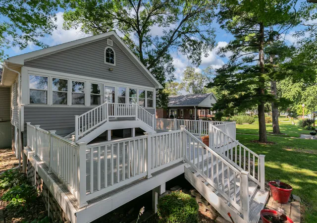 4th image of 1703 S Shore Dr, Moline, IL 61265 | MLS# 12730078
