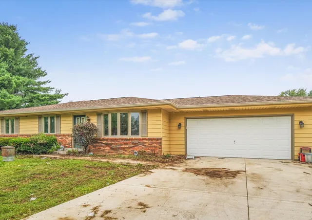 1st image of 6581 Happy Acres Rd, Rockford, IL 61101 | MLS# 12730099