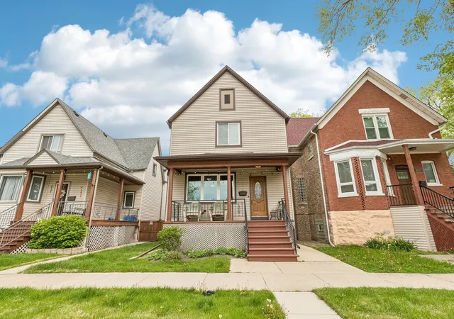 1st image of 6723 31st St, Berwyn, IL 60402 | MLS# 12730102