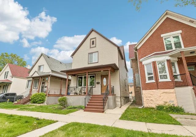 2nd image of 6723 31st St, Berwyn, IL 60402 | MLS# 12730102