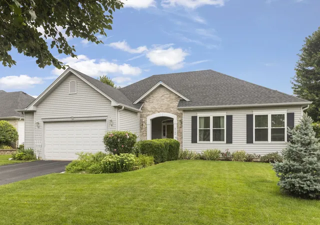 Photo 2 of Single family home for sale at 2168 Whitetail Dr, Aurora, IL 60503 | MLS# 12730147 | Listing updated on 2026-08-17