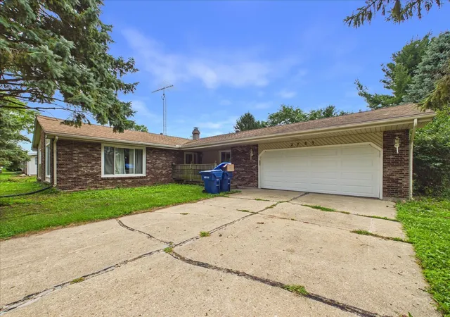 Photo 1 of Sale Pending at 2783 Karr Rd, Belvidere, IL 61008 | MLS# 12730149 | Listing updated on 2026-08-27