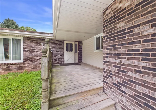 Photo 2 of Sale Pending at 2783 Karr Rd, Belvidere, IL 61008 | MLS# 12730149 | Listing updated on 2026-08-27