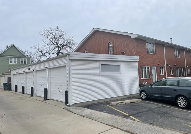 10th image of 309 Elgin Ave #D, Forest Park, IL 60130 | MLS# 12730332