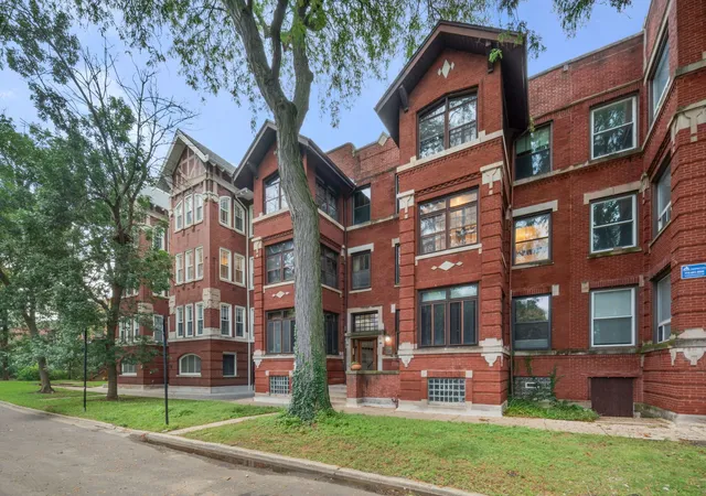 Photo 1 of Condo for sale at 5433 S Greenwood Ave #2, Chicago, IL 60615 | MLS# 12730382 | Listing updated on 2026-08-19