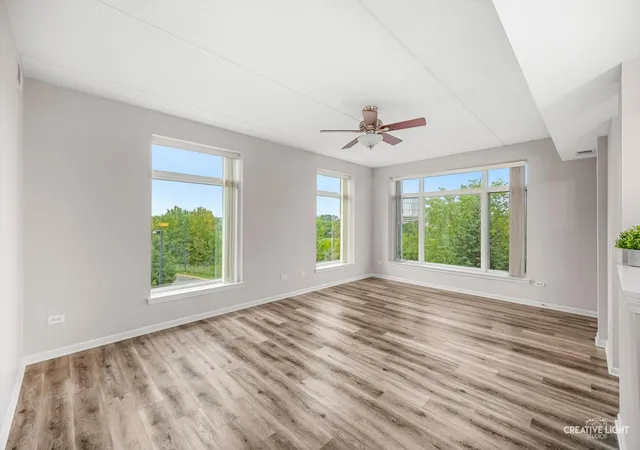 Listing Photo 5 - Condo for sale in building located at 845 E 22Nd St, Lombard, IL 60148 - Unit #305