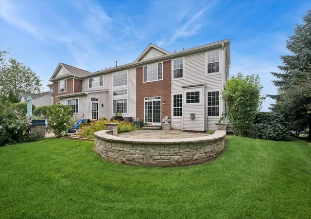19th image of 216 Larsdotter Ln, Geneva, IL 60134 | MLS# 12730429
