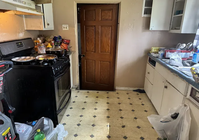 Photo 2 of Single family home for sale at 25 State St, Danville, IL 61832 | MLS# 12730517 | Listing updated on 2026-08-26