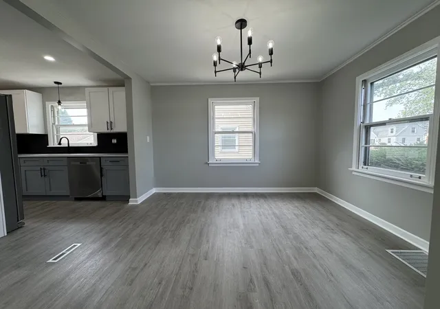 Photo 3 of Single family home for sale at 5357 Otto Pl, Oak Lawn, IL 60453 | MLS# 12730550 | Listing updated on 2026-08-19