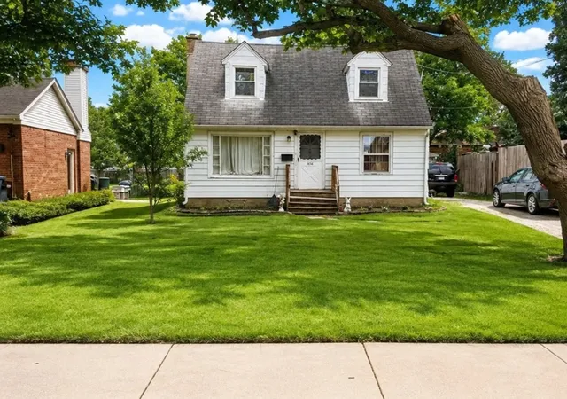 Photo 1 of Single family home for sale at 1636 Webster Ln, Des Plaines, IL 60018 | MLS# 12730576 | Listing updated on 2026-08-28