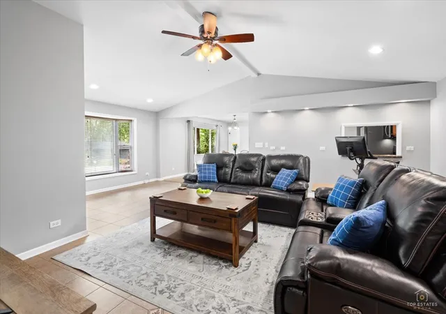 Photo 3 of Single family home for sale at 478 W Shady Ln Rd, Palatine, IL 60074 | MLS# 12730583 | Listing updated on 2026-10-21