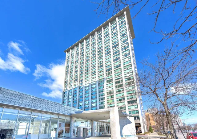 Listing Photo 1 - Condo for sale in building located at 3600 N Lake Shore Dr, Chicago, IL 60613 - Unit #1216