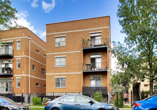 1st image of 3752 W Leland Ave #3S, Chicago, IL 60625 | MLS# 12730633