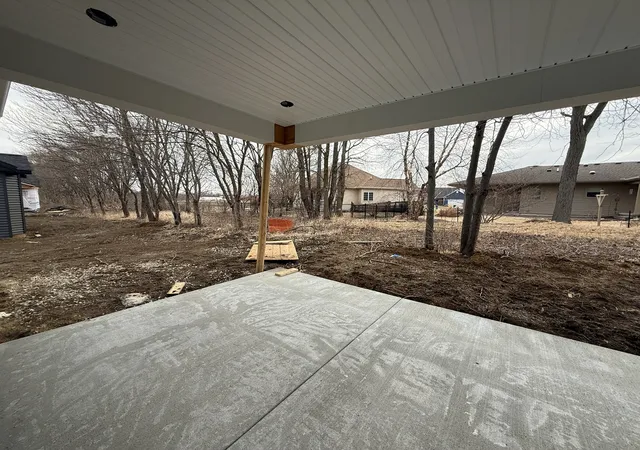 20th image of 1913 S Stone Creek Blvd, Urbana, IL 61802 | MLS# 12730711