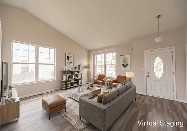 3rd image of 636 Hamilton Ln, North Aurora, IL 60542 | MLS# 12730722