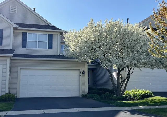 19th image of 323 Fairmont Ct, St. Charles, IL 60175 | MLS# 12730794