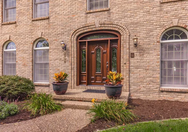 2nd image of 3206 Leafy Ln, Bloomington, IL 61704 | MLS# 12730804
