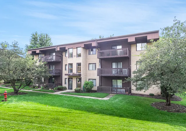 1st image of 3107 Ingalls Ave #3D, Joliet, IL 60435 | MLS# 12730857