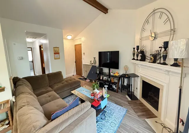 Photo 2 of Condo for sale at 200 Brookside Ln #D, Willowbrook, IL 60527 | MLS# 12730951 | Listing updated on 2026-08-18