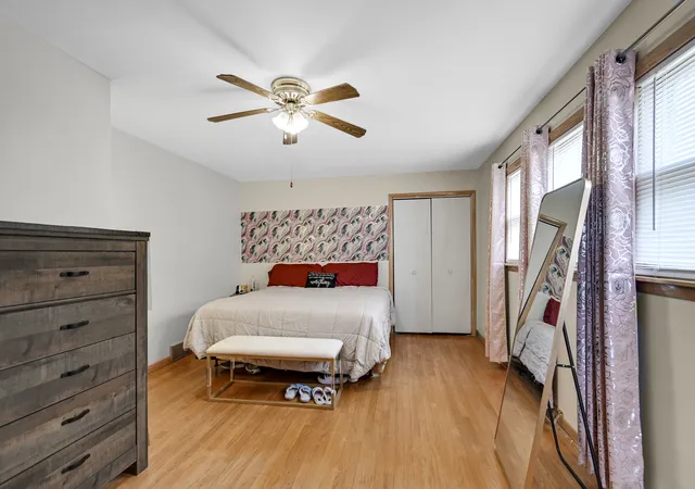 Photo 4 of Single family home for sale at 380 Bensley Ave, Calumet City, IL 60409 | MLS# 12730961 | Listing updated on 2026-08-31