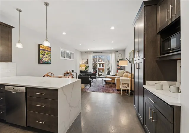 5th image of 3340 N Lawndale Ave #1N, Chicago, IL 60618 | MLS# 12730966