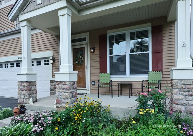 2nd image of 1014 Devon Dr, Antioch, IL 60002 | MLS# 12730984