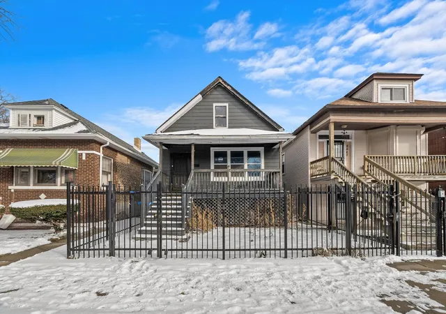 Photo 1 of Single family home for sale at 8545 S Saginaw Ave, Chicago, IL 60617 | MLS# 12731010 | Listing updated on 2026-09-02