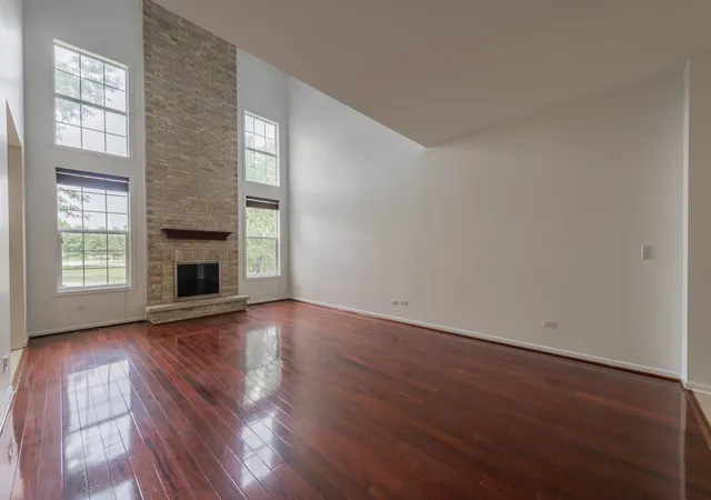 5th image of 1226 Bradley Cir, Elgin, IL 60120 | MLS# 12731028