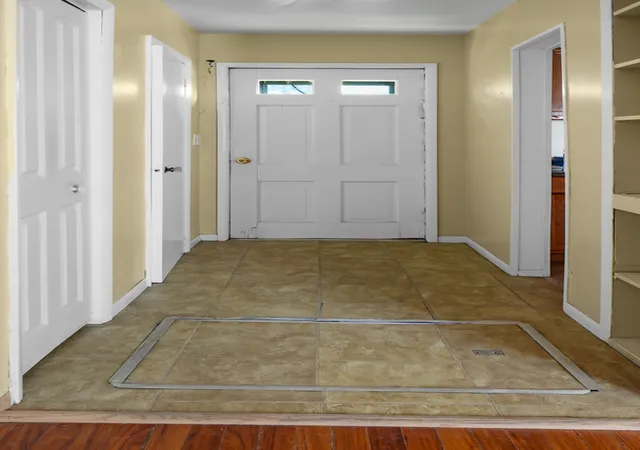 Photo 3 of Single family home for sale at 2301 County Rd 3300 N, Gifford, IL 61847 | MLS# 12731038 | Listing updated on 2026-08-28