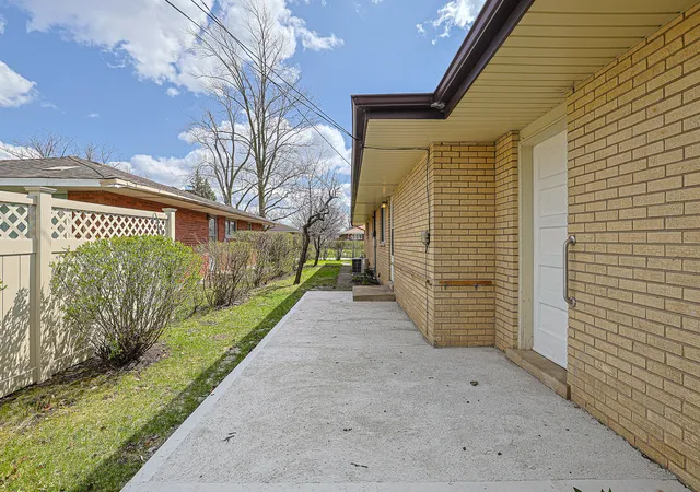29th image of 761 Marshall Dr, Des Plaines, IL 60016 | MLS# 12731065