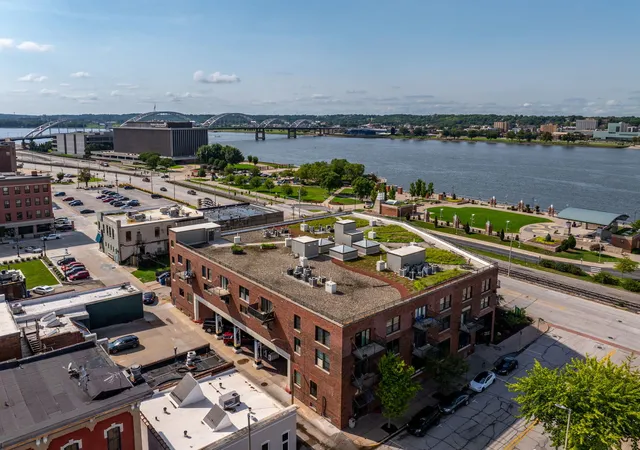 1st image of 110 19th St #301, Rock Island, IL 61201 | MLS# 12731066
