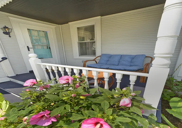 2nd image of 611 6th Ave, Mendota, IL 61342 | MLS# 12731074