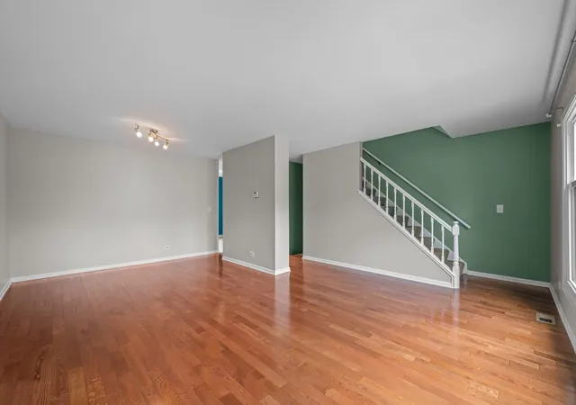 Photo 3 of Sale Pending at 1015 Denham Pl, Schaumburg, IL 60194 | MLS# 12731085 | Listing updated on 2026-10-07