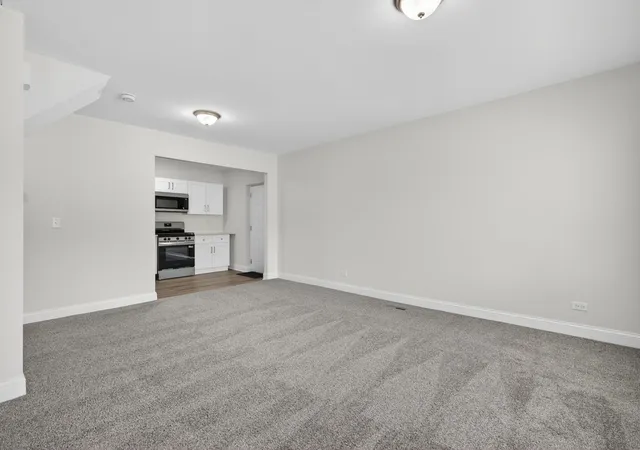 2nd image of 330 Harwood St, Joliet, IL 60432 | MLS# 12731097