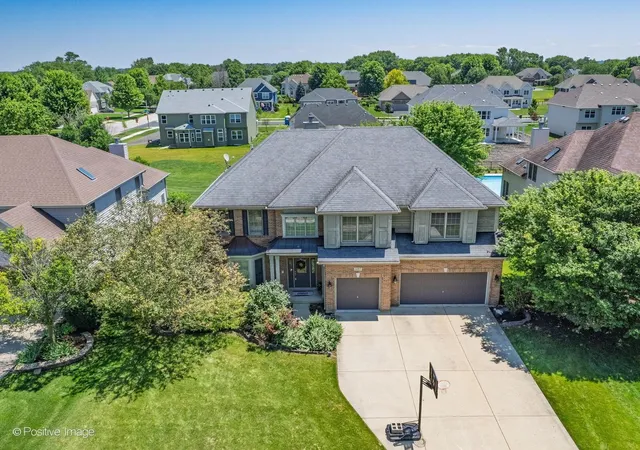 1st image of 537 N Sycamore Ln, North Aurora, IL 60542 | MLS# 12731149