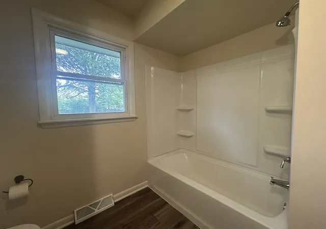 14th image of 2104 Devon Ave, Loves Park, IL 61111 | MLS# 12731158