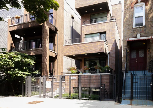 Photo 2 of Condo for sale at 1081 N Marshfield Ave #1, Chicago, IL 60622 | MLS# 12731186 | Listing updated on 2026-08-31