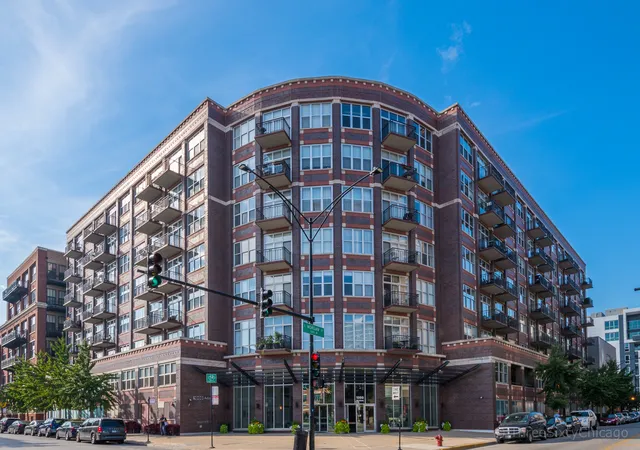 1st image of 1000 W Adams St #506, Chicago, IL 60607 | MLS# 12731213